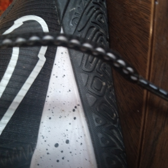 Nice only worn once and didn't fit was wrong size for me - Picture 3 of 8